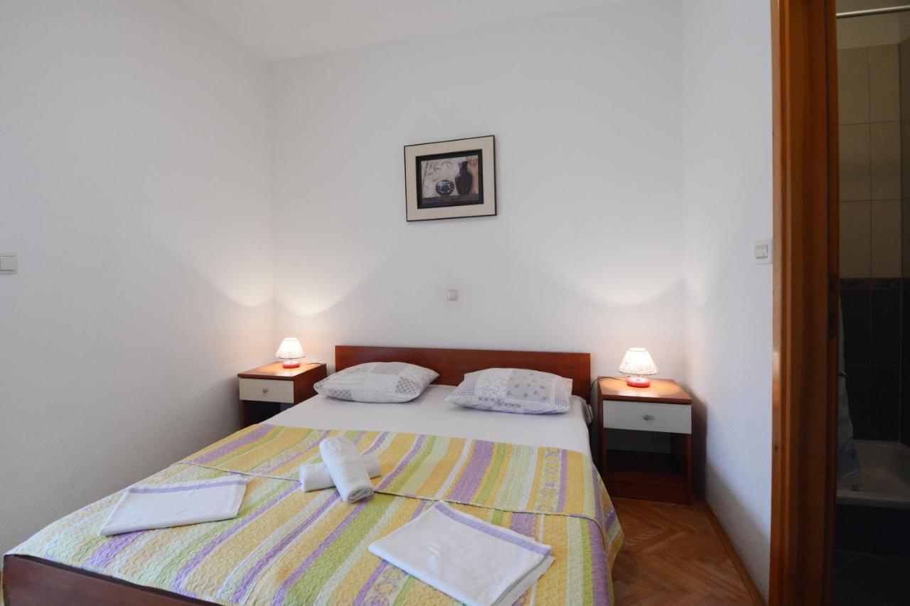 Apartments Ante 奥米什 外观 照片