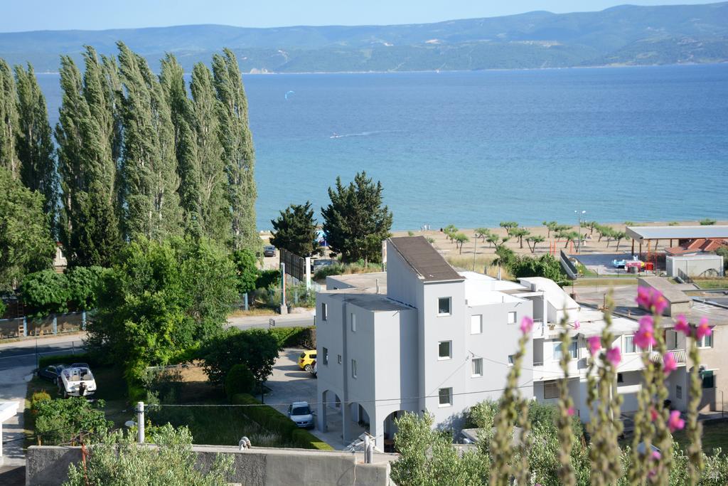 Apartments Ante 奥米什 外观 照片